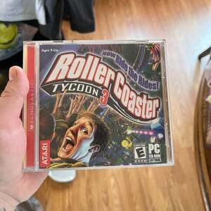 RollerCoaster Tycoon 3 PC Video Game